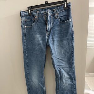 Men’s Levi jeans